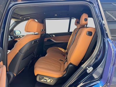 2024 BMW X7 - Photo 11
