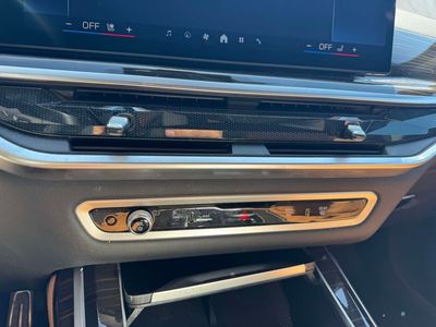 2024 BMW X7 - Photo 17