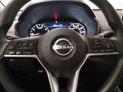 2024 Nissan Altima — photo 12 view