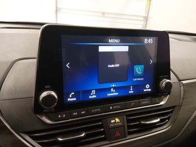 2024 Nissan Altima — photo 17 view