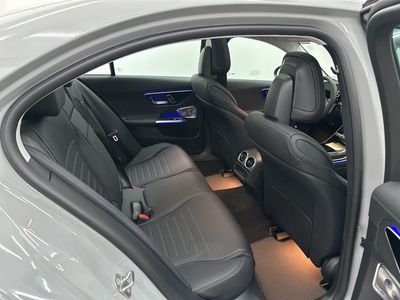 2026 Mercedes-Benz C-Class - Photo 24