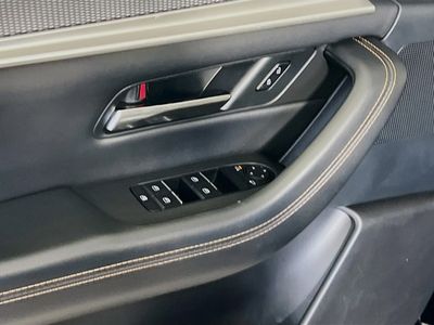 2024 Mazda CX-90 - Photo 12