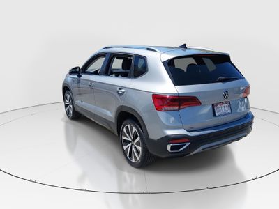 2024 Volkswagen Taos — detail view