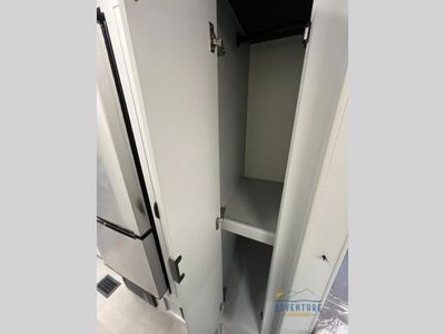 2026 Coachmen Euro - Photo 10