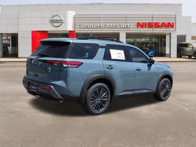 2026 Nissan Pathfinder — rear three-quarter view