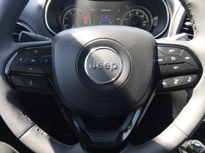 2023 Jeep Cherokee - Photo 12