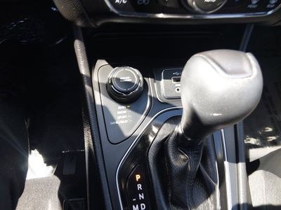 2023 Jeep Cherokee - Photo 19