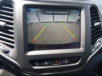 2023 Jeep Cherokee - Photo 17