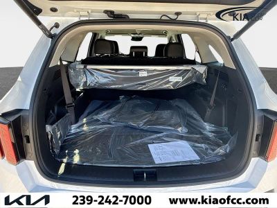2026 Kia Sorento — photo 10 view