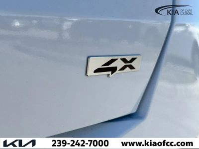 2026 Kia Sorento — photo 9 view