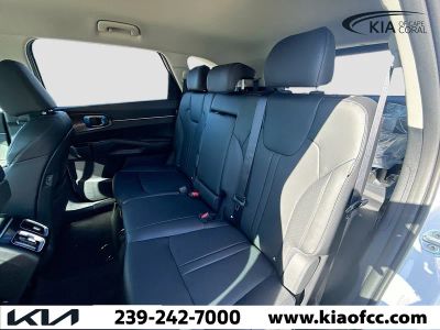 2026 Kia Sorento — photo 19 view