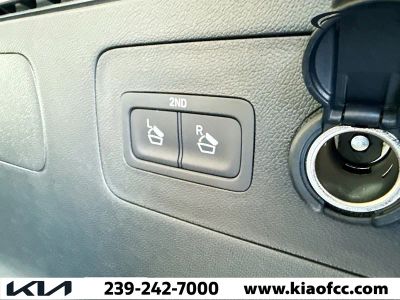 2026 Kia Sorento — photo 11 view