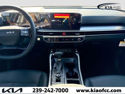 2026 Kia Sorento — photo 18 view