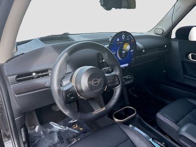 2025 MINI Cooper S — photo 9 view