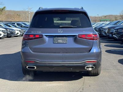 2026 Mercedes-Benz GLS - Photo 9