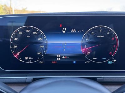 2026 Mercedes-Benz GLS - Photo 3