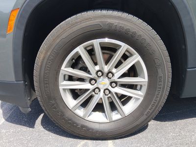2023 Chevrolet Traverse — photo 10 view