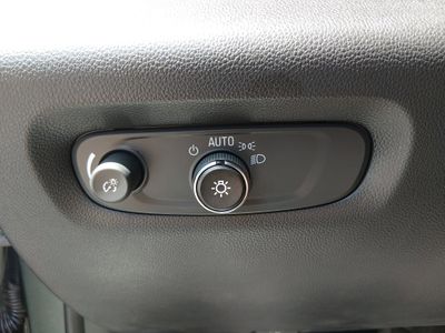 2023 Chevrolet Traverse — photo 13 view