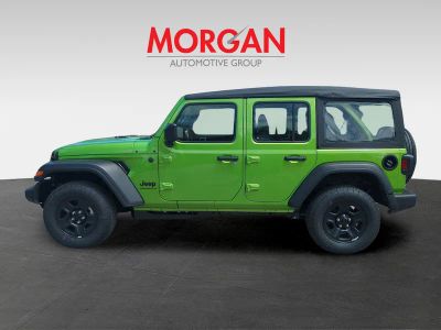 2026 Jeep Wrangler — photo 8 view