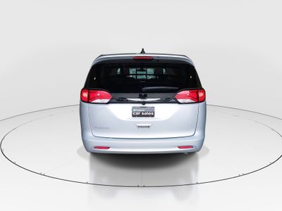 2022 Chrysler Voyager - Photo 6