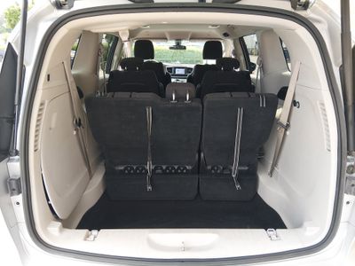 2022 Chrysler Voyager - Photo 11