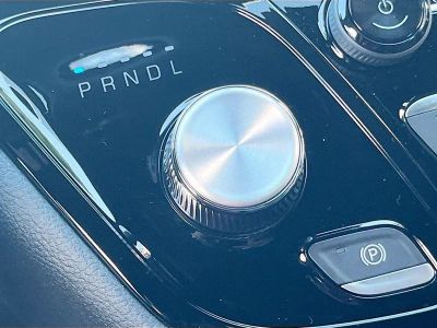 2026 Chrysler Pacifica — photo 13 view