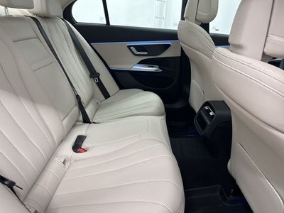 2026 Mercedes-Benz E-Class - Photo 27