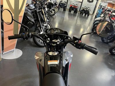 2025 Honda XR150L - Photo 7
