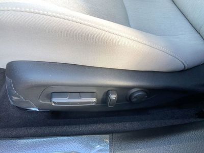 2025 Honda Accord Sedan SE CVT — photo 13 view