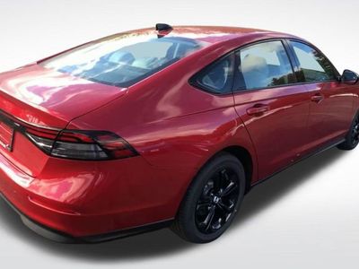 2025 Honda Accord Sedan SE CVT — photo 9 view