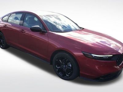 2025 Honda Accord Sedan SE CVT — rear three-quarter view