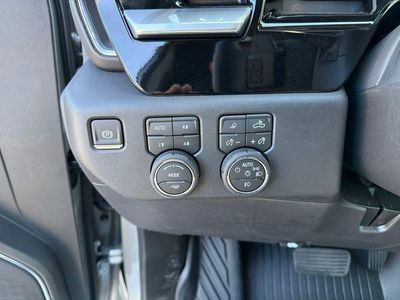 2026 Chevrolet Silverado 1500 — photo 19 view