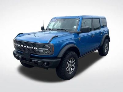 2025 Ford Bronco — rear three-quarter view