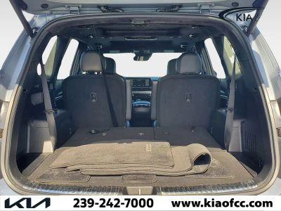 2024 Kia Telluride — photo 9 view