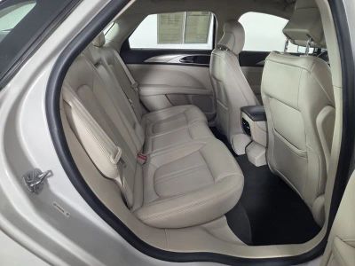 2019 Lincoln MKZ — photo 29 view
