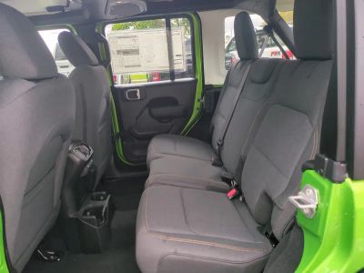 2026 Jeep Wrangler — photo 14 view