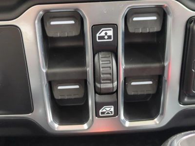 2026 Jeep Wrangler — photo 23 view