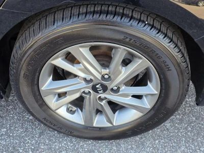 2019 Kia Optima - Photo 28