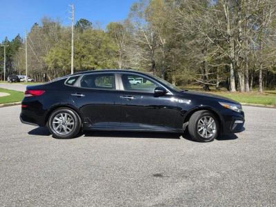 2019 Kia Optima - Photo 29