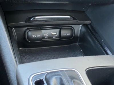 2019 Kia Optima - Photo 16