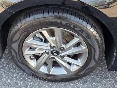 2019 Kia Optima - Photo 27