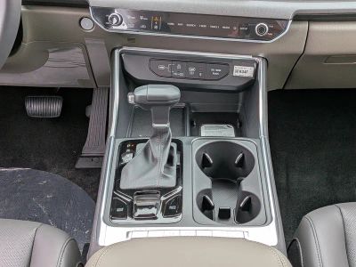 2026 Kia Carnival — photo 25 view