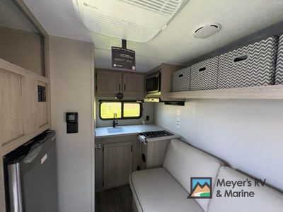 2025 Coachmen RV Catalina Summit Series 7 - Photo 10
