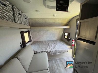 2025 Coachmen RV Catalina Summit Series 7 - Photo 11