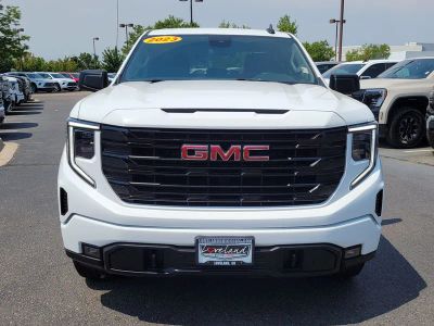 2023 GMC Sierra 1500 — detail view