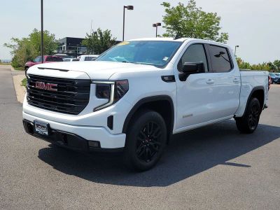 2023 GMC Sierra 1500 — interior view