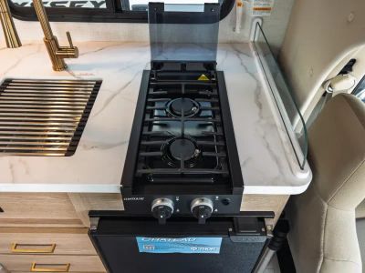 2027 Thor Motor Coach CHATEAU — photo 9 view
