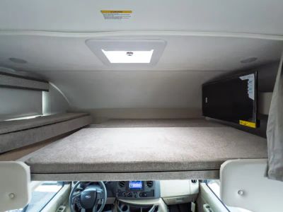 2027 Thor Motor Coach CHATEAU — detail view