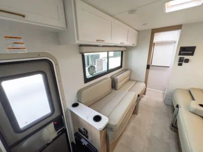 2027 Thor Motor Coach CHATEAU — photo 12 view