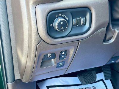 2026 Ram 1500 — photo 10 view